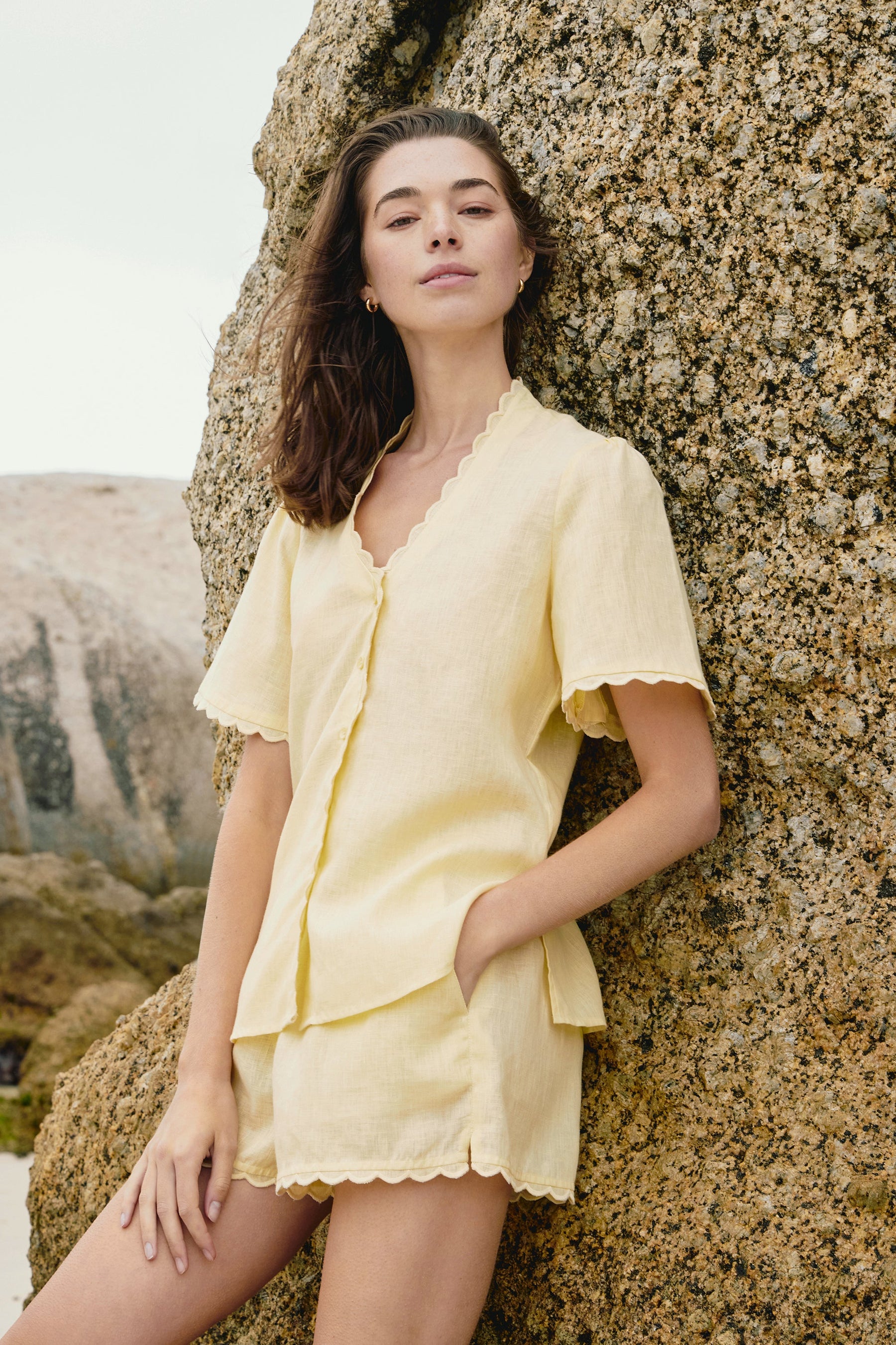 SAND Outwear Shorts (Lemon)