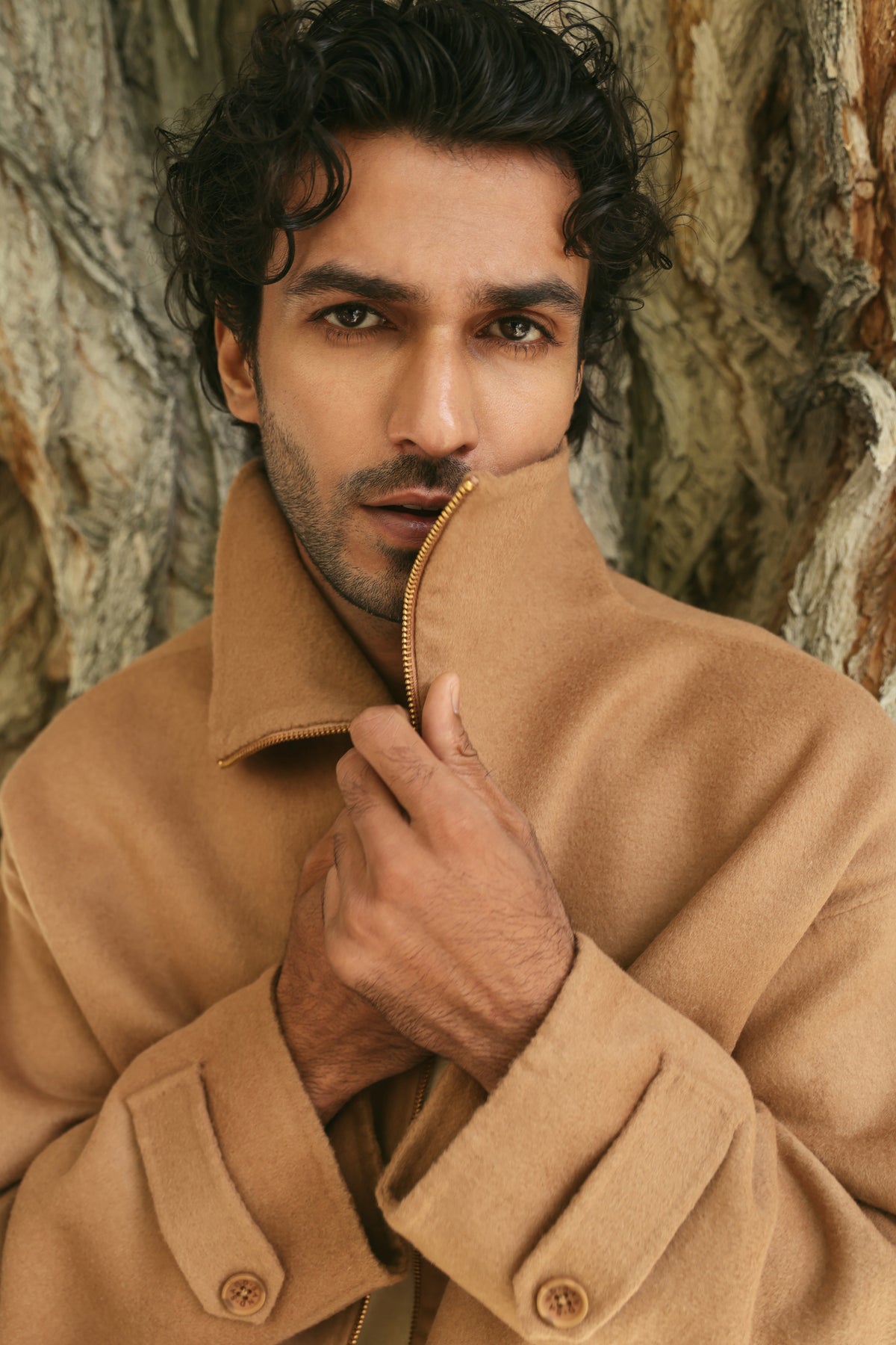 Himalayan Brown Bear Funnel Zip Up Jacket- MAN (Caramel)