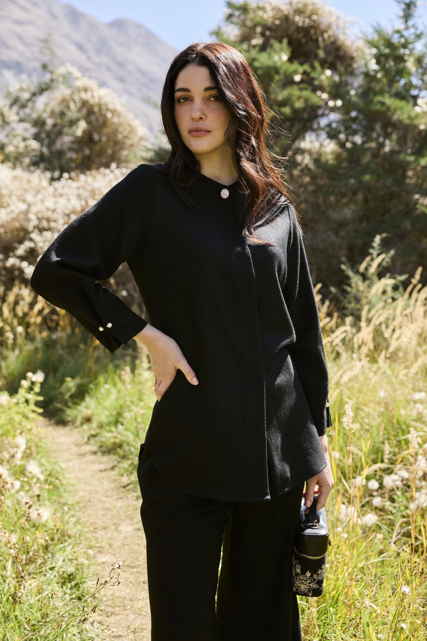 Laha Woollen Top (Black)