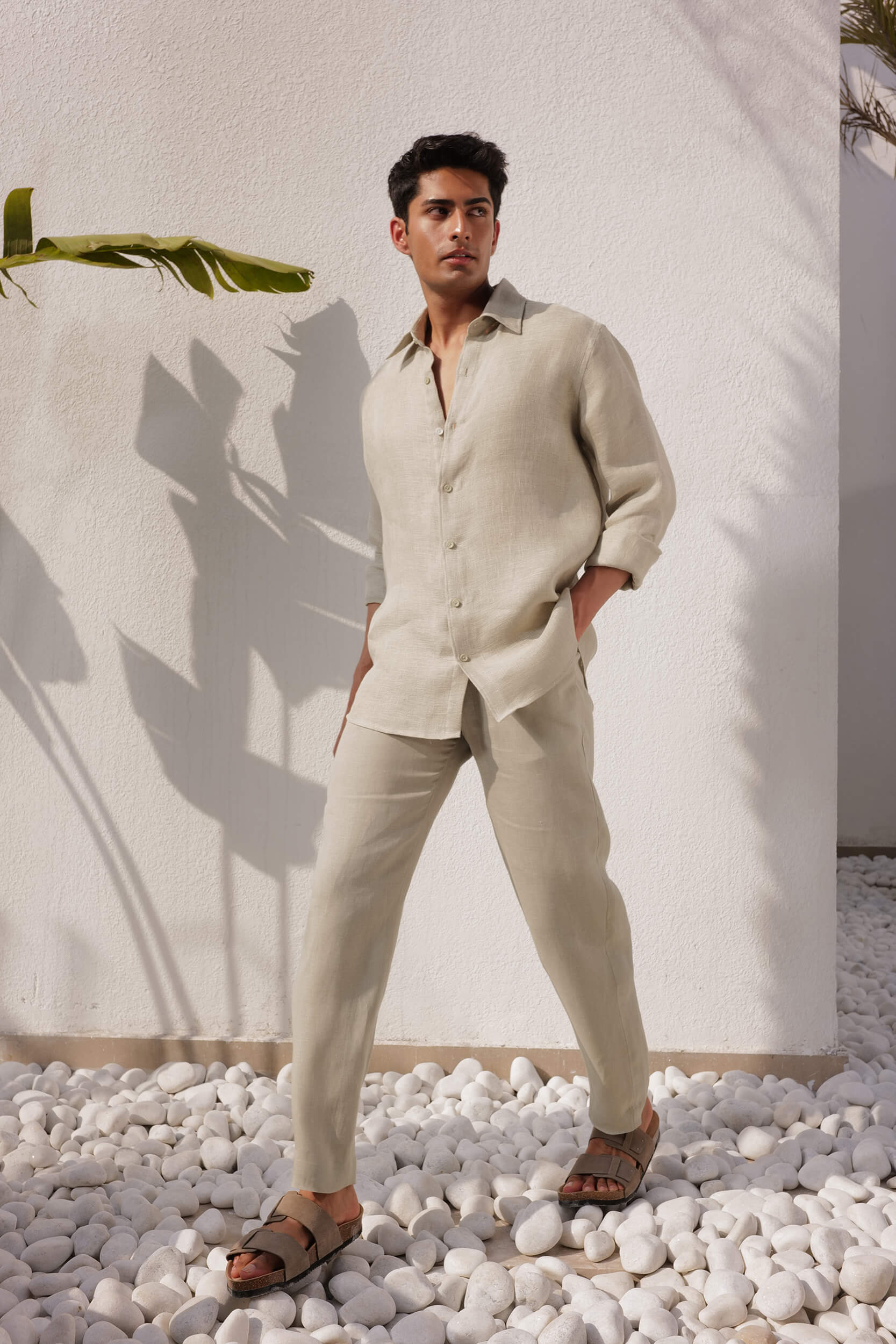 Como Shirt - Man & Corsica Pant - Man (Sage)