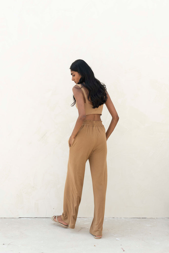 Sand colour high waist pants in luxe jersey fabric | fluid fit pants